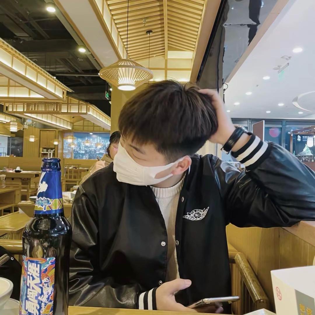 零零后的男娃娃