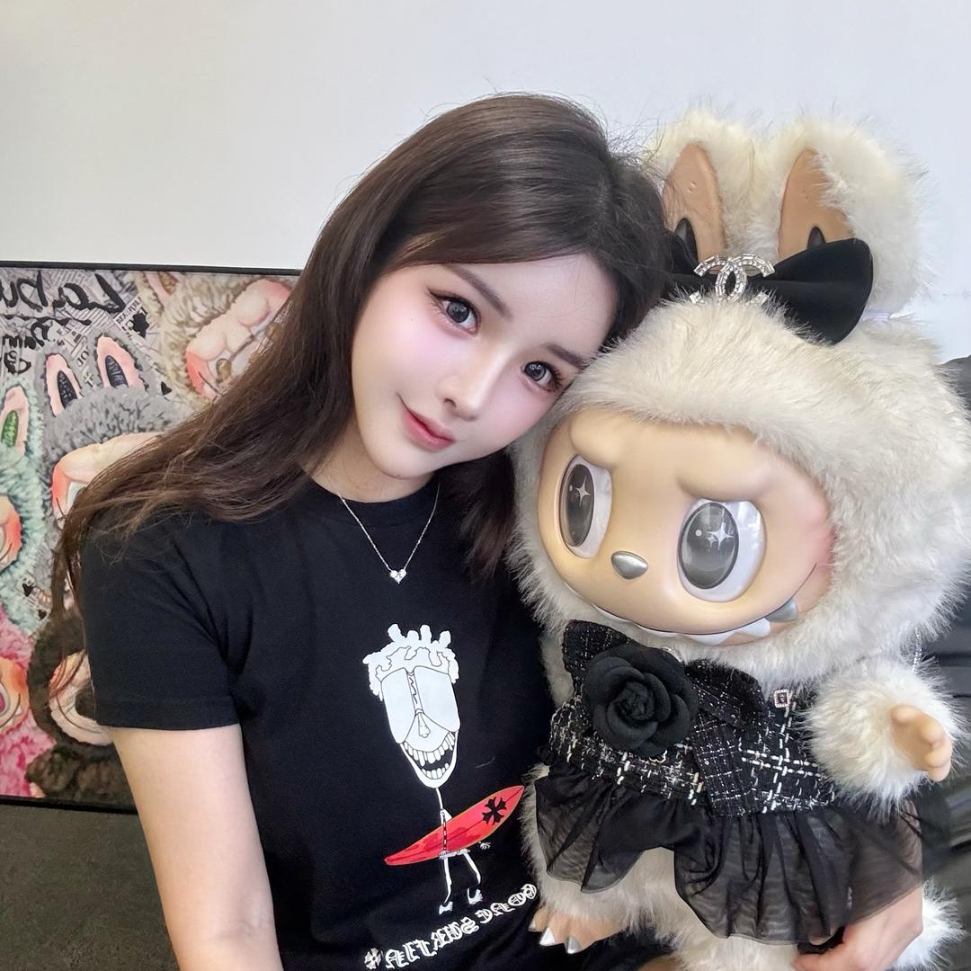 娜娜米