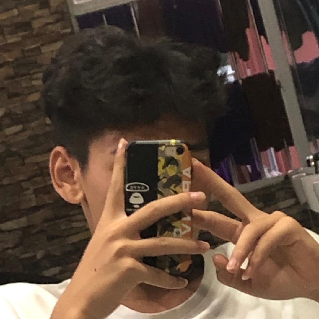 Mingming loves takin