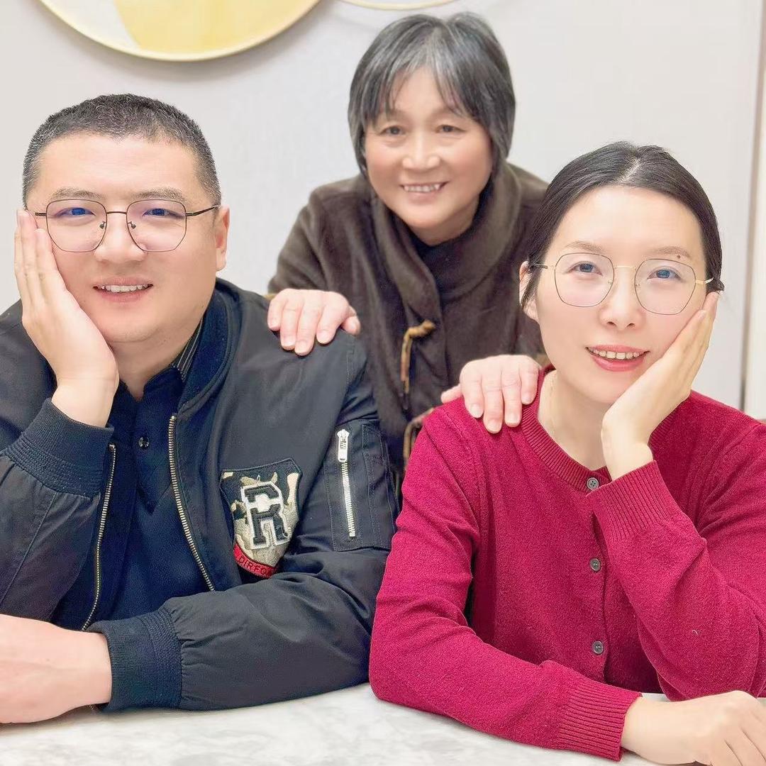 阿斌媛媛幸福生活