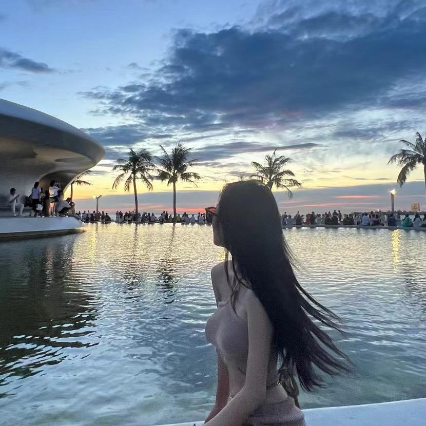冯卿