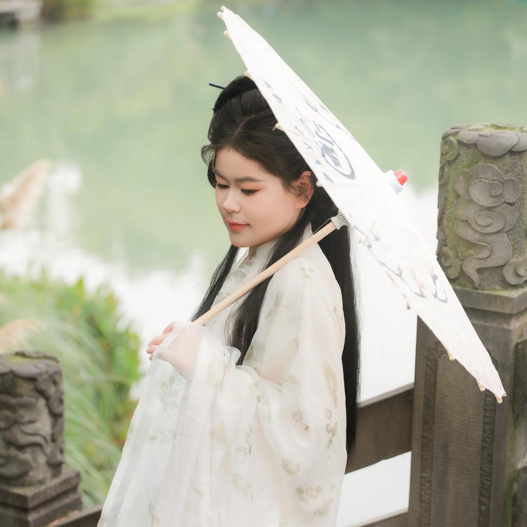 papa吖❔（伊宁中式美睫培训）