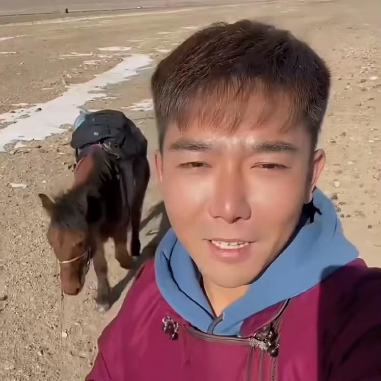 李忆探险看世界
