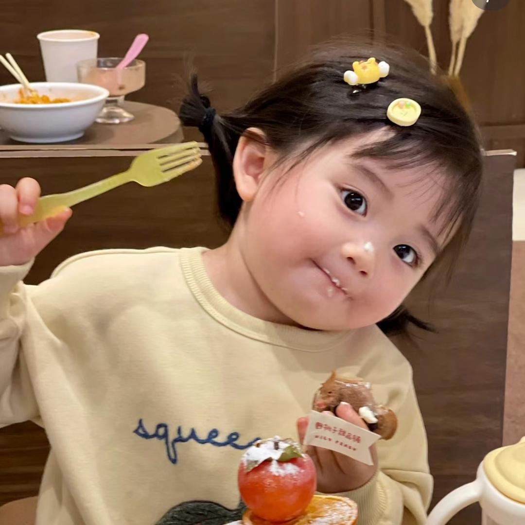 妍妍带你吃喝玩乐吖