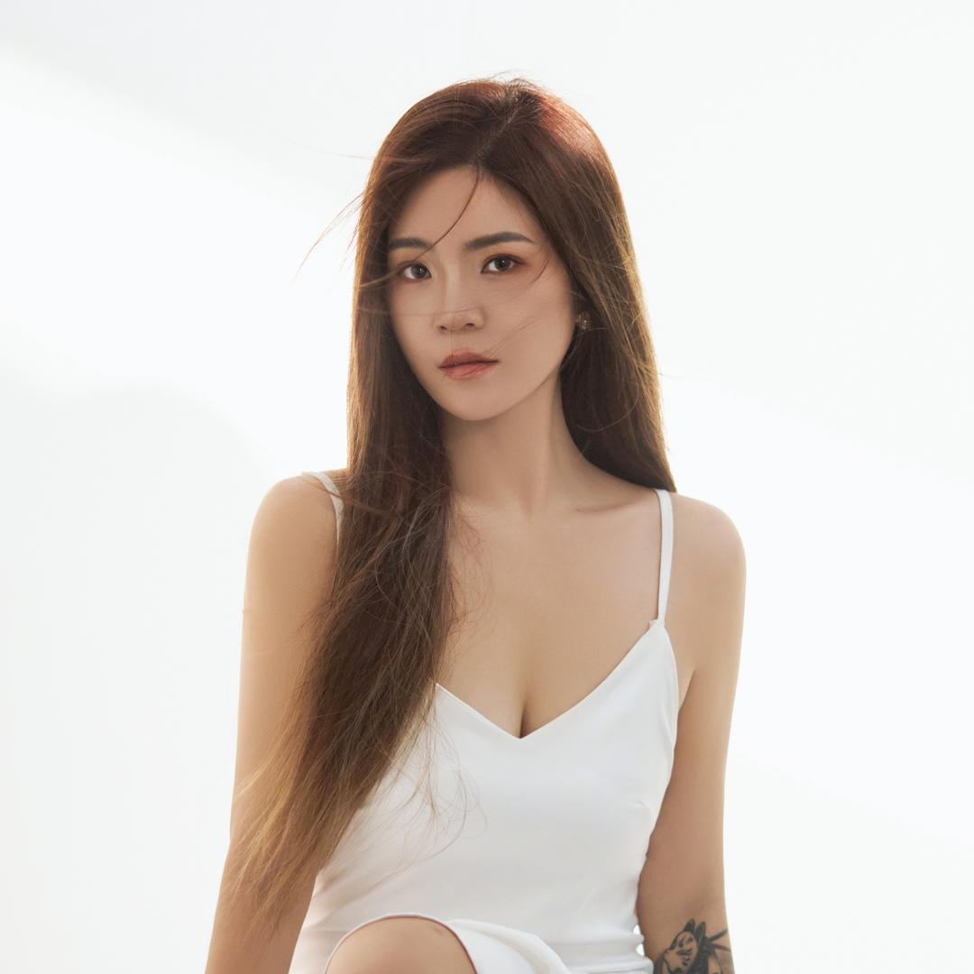 江川法伯丽HL衣橱主理人丽榕💗