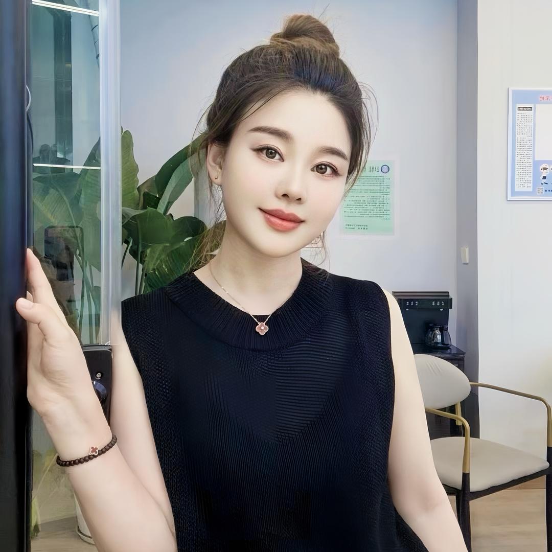 小红缇免税店（盐城吾悦店）