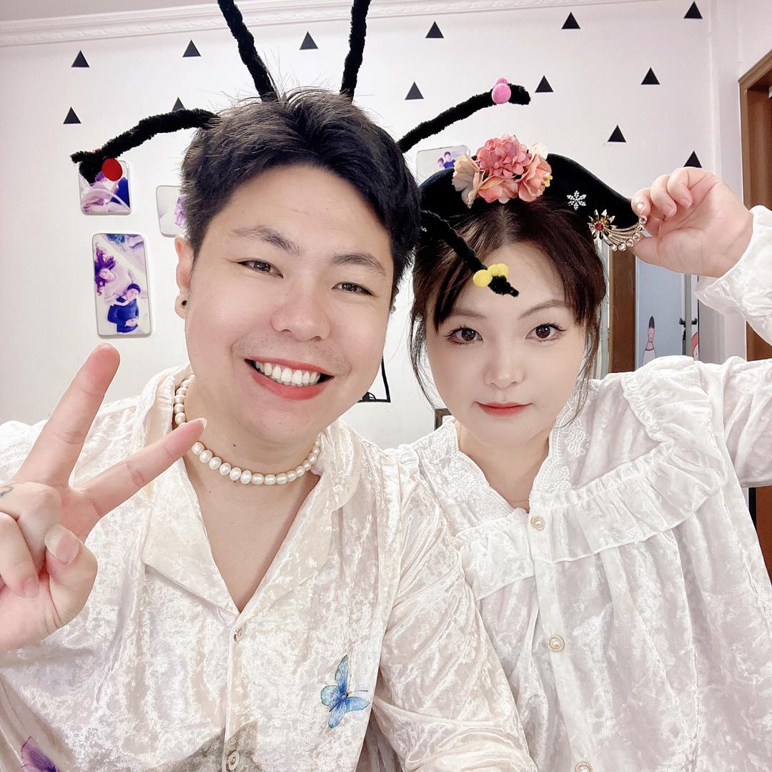 小倪很哇噻