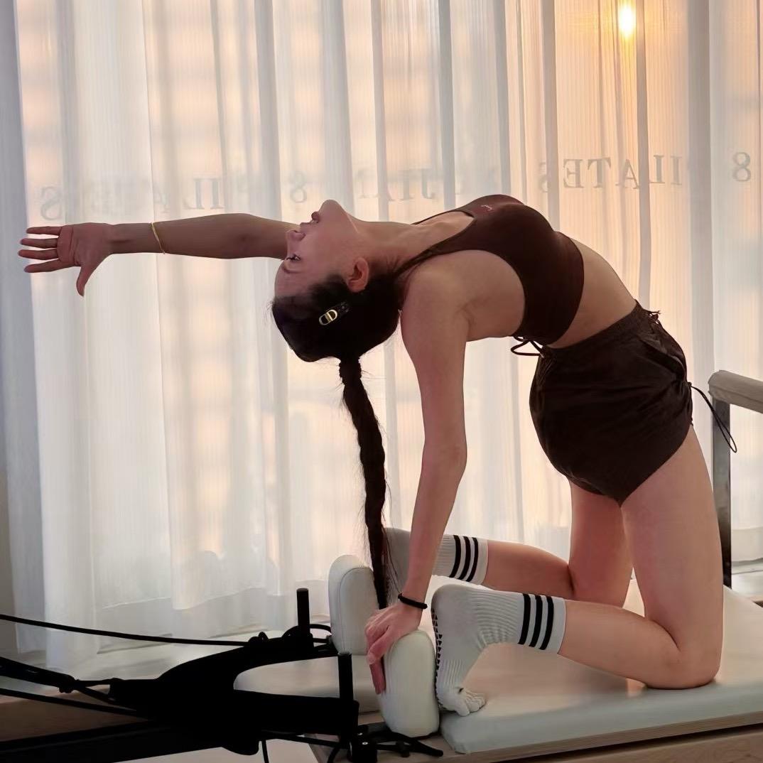 YUJIAN 8 PILATES