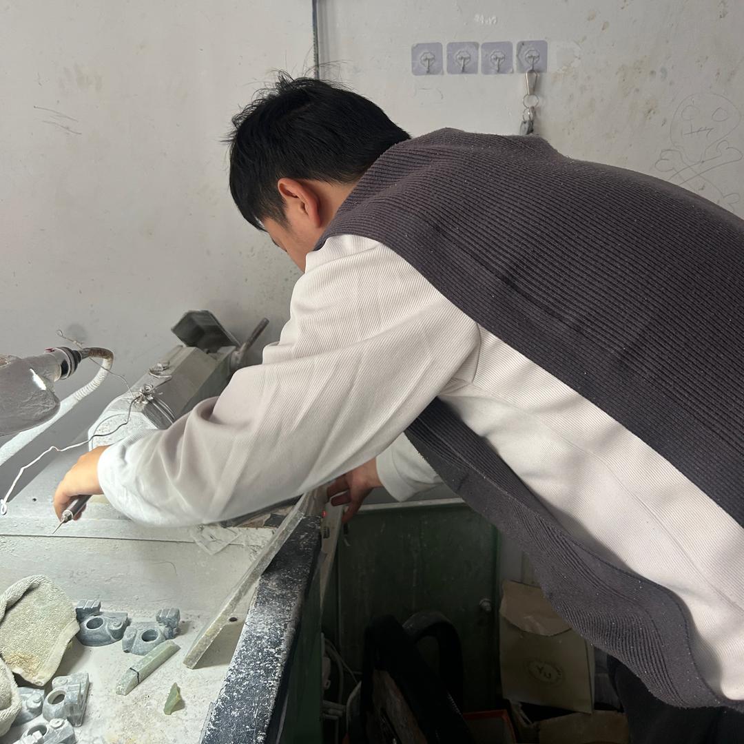 玉堆里长大的小刘