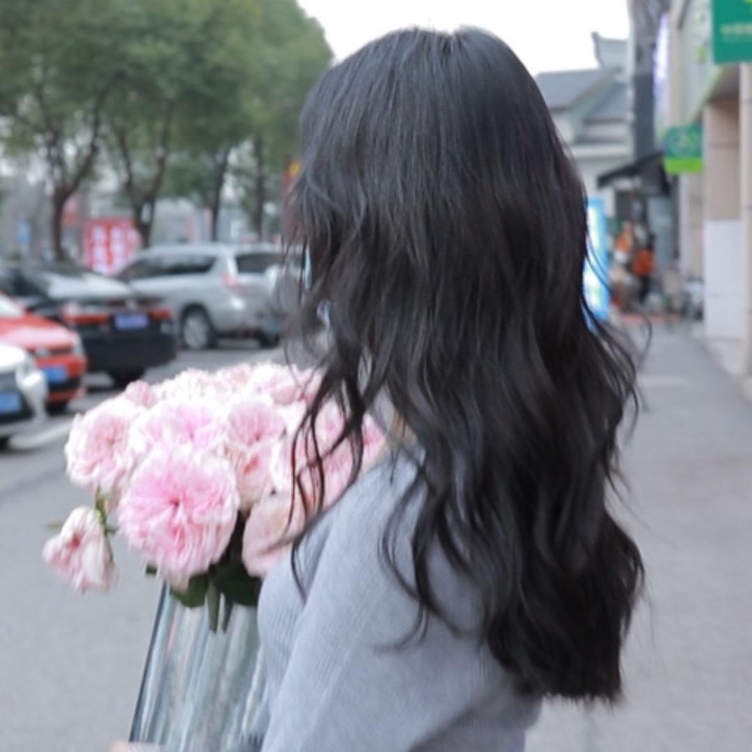 芳树叶妮