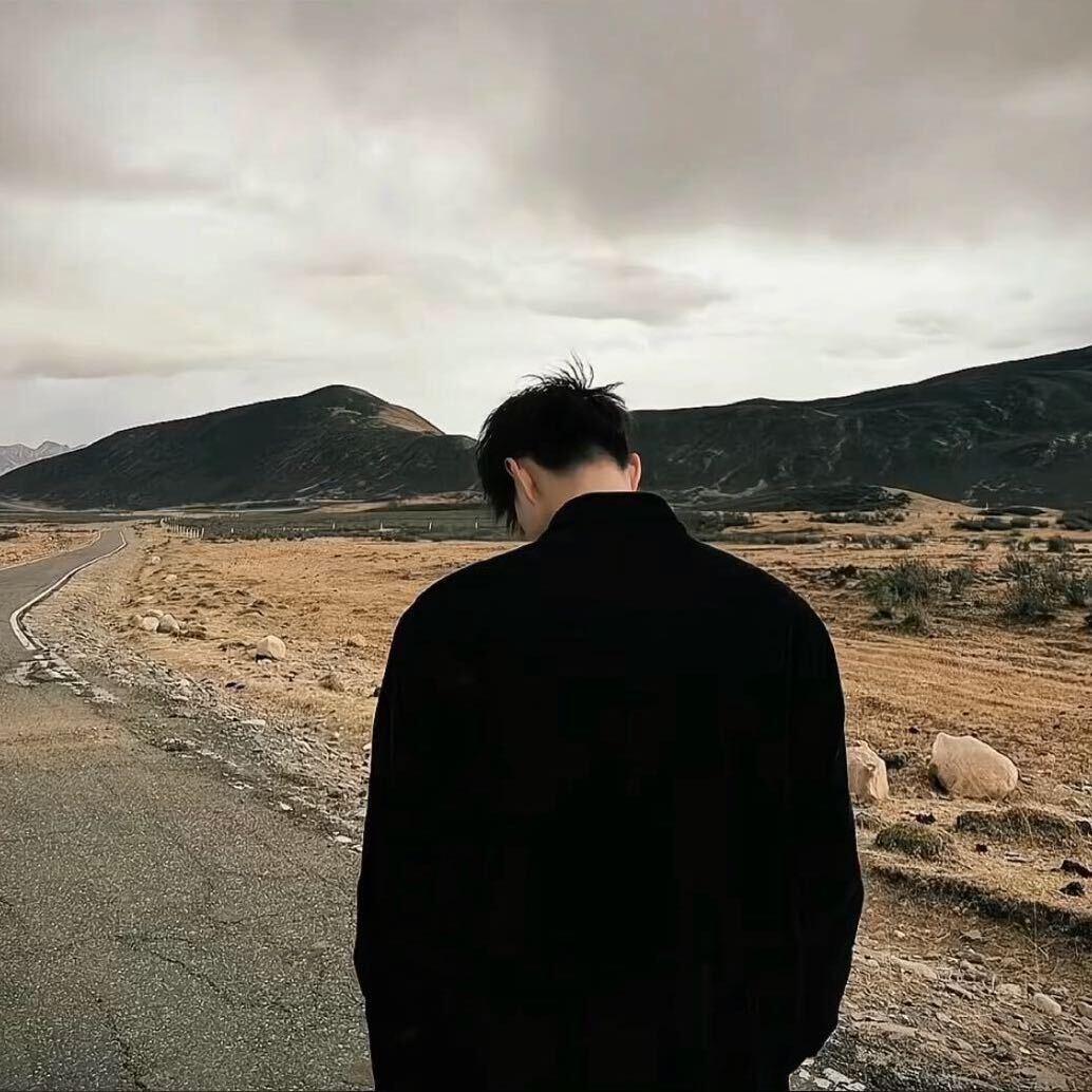 戴上耳机就入睡