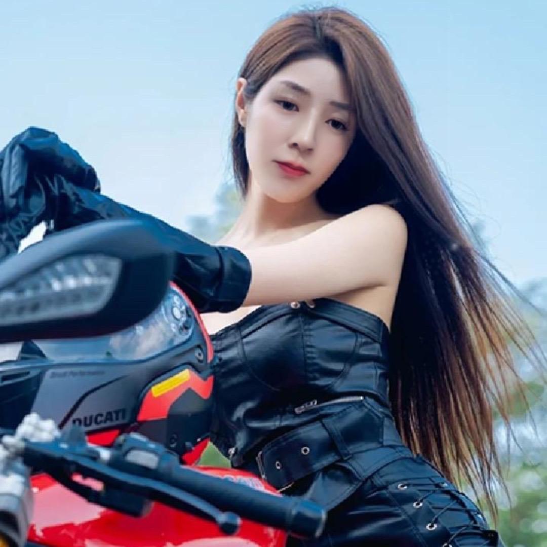 小妮