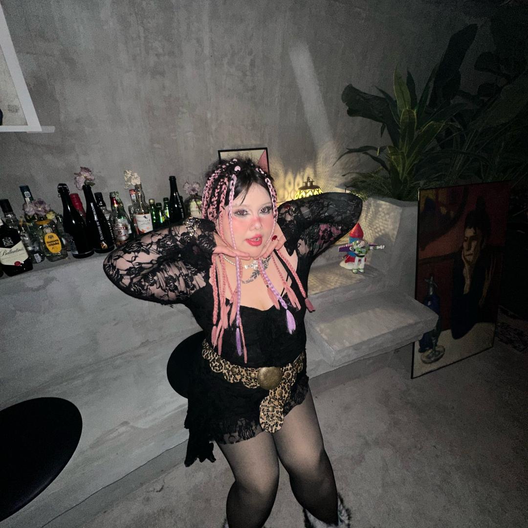 小孜Zilala