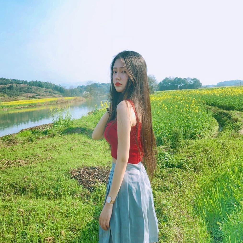 白小柒