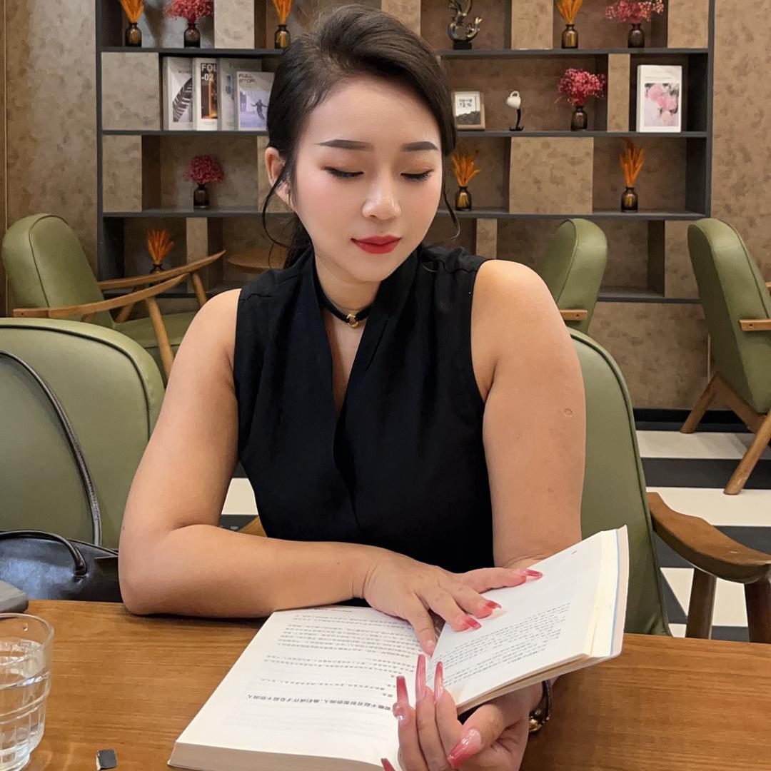 你的：珊珊吖💕