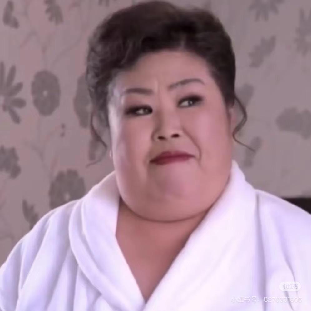 Aaaaa鸡尾酒王姐