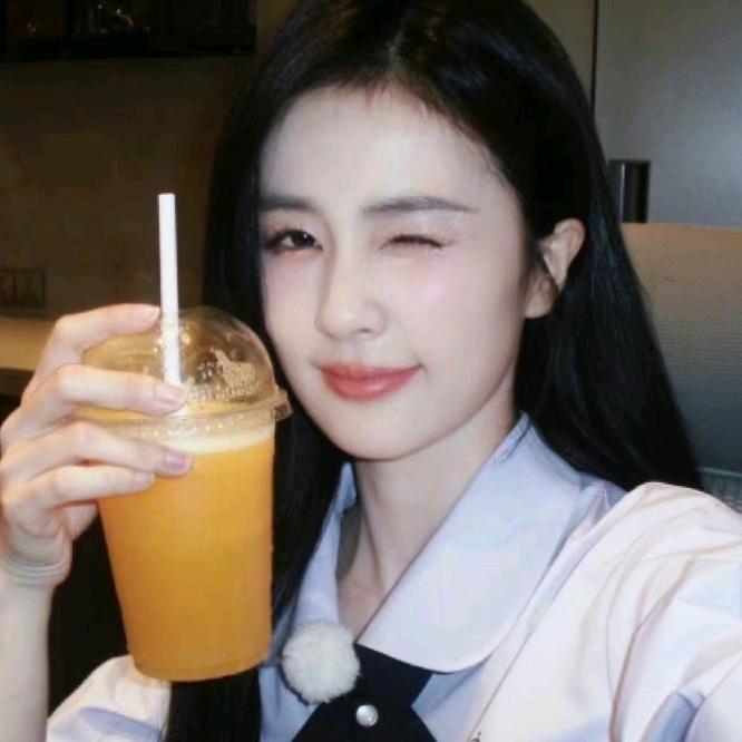尤
