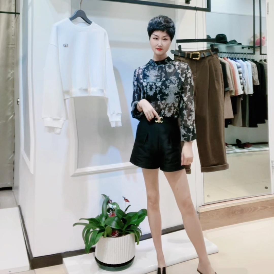 雪姐轻奢女装HYH