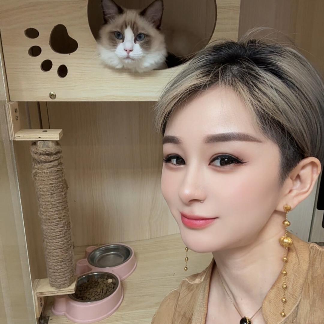 娟子高定女装馆