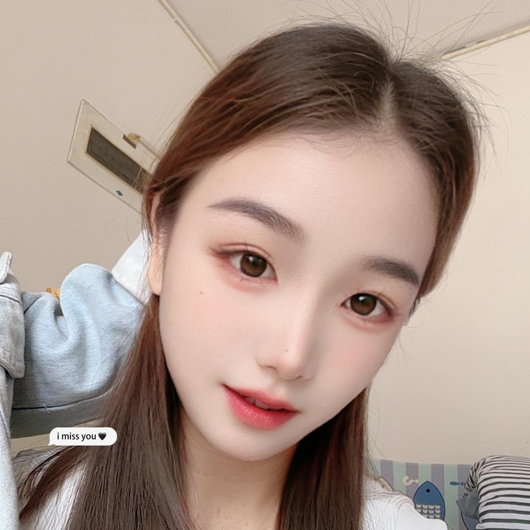 黏人的小妖精