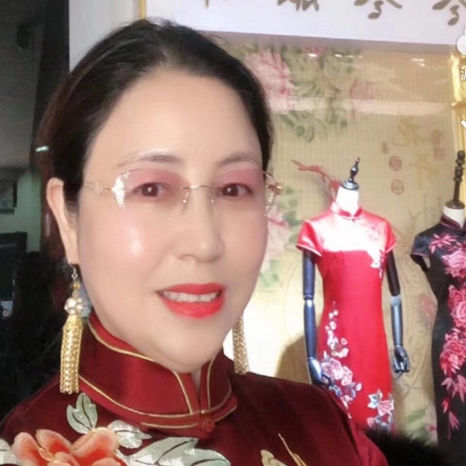 冬冬服饰服装高级定制
