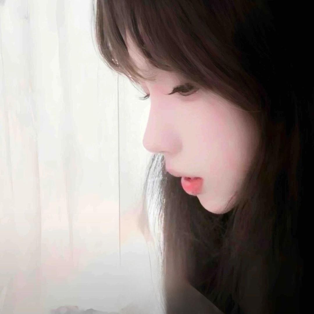 我也不太了解她