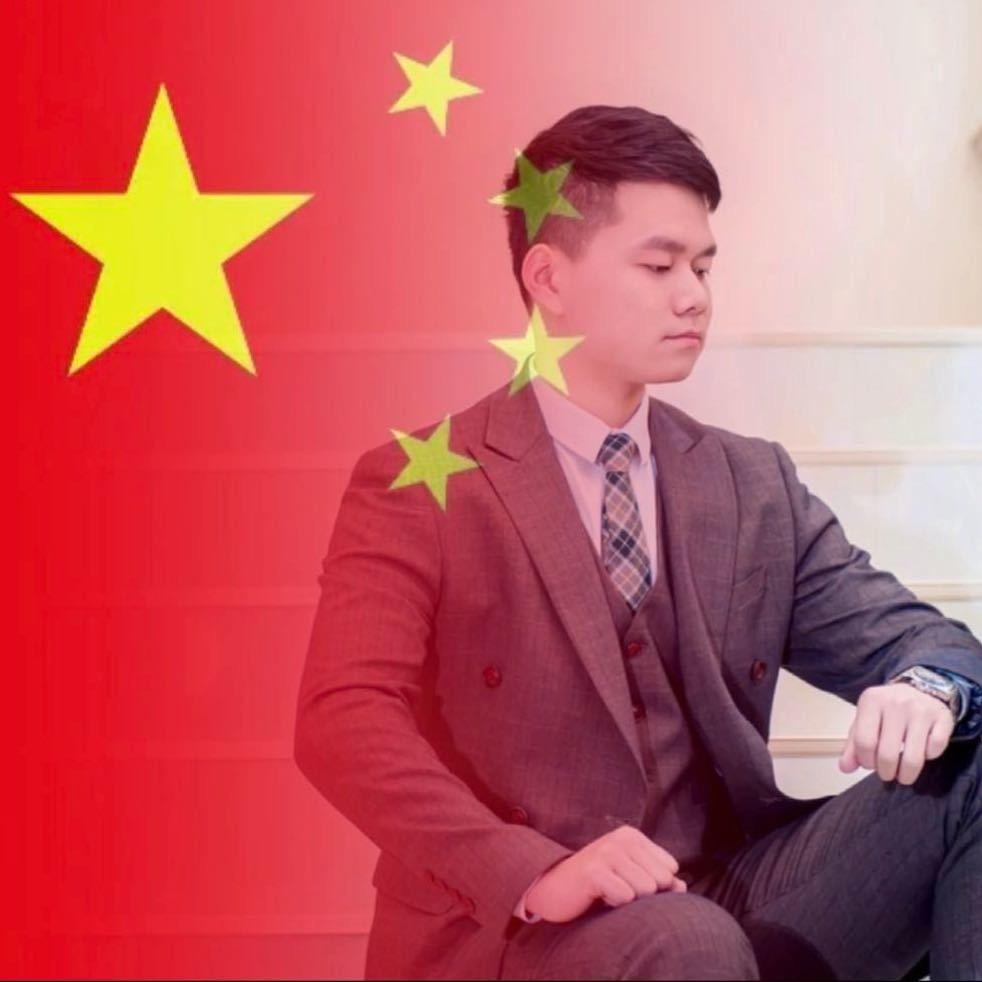 梓豪玩蟹