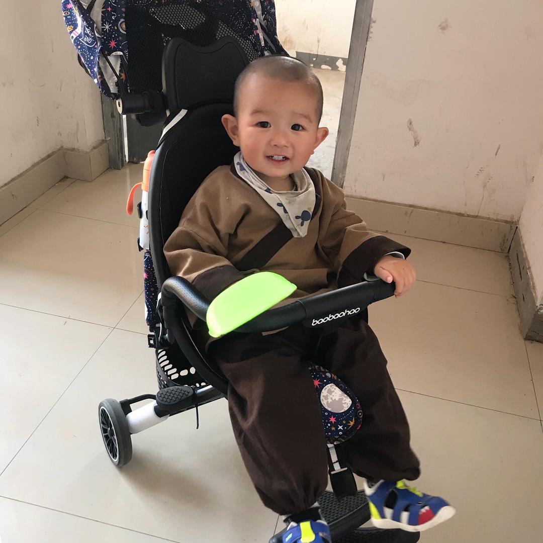 是芷翊小盆友