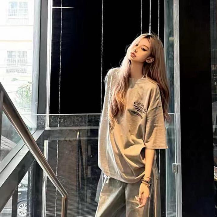 小欣睡不醒（睡衣版）