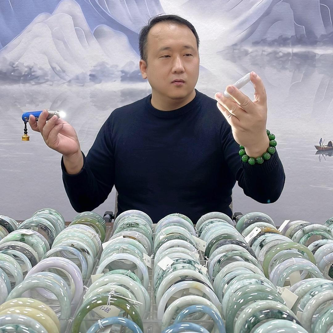 金洲福翡翠和田玉珍珠