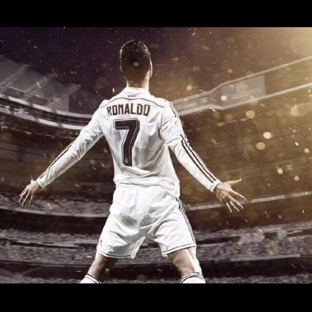 CR7