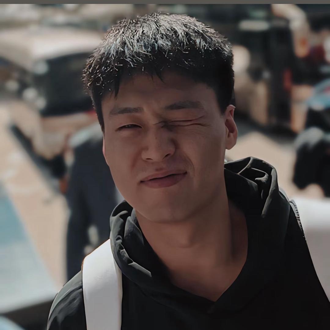 拍皮球的