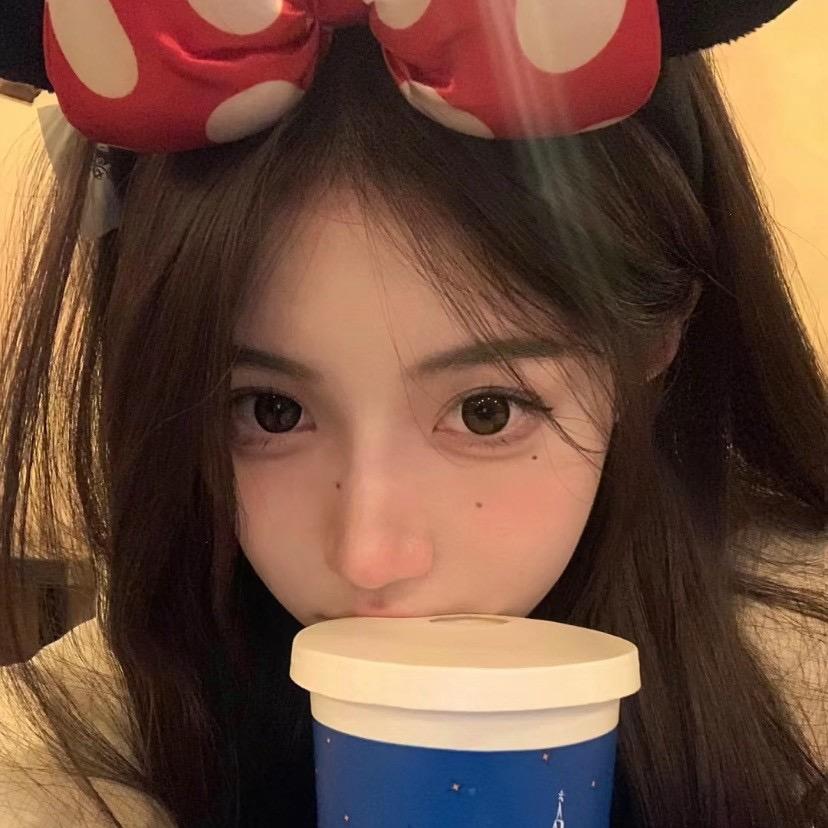 นักพนันตาแดง