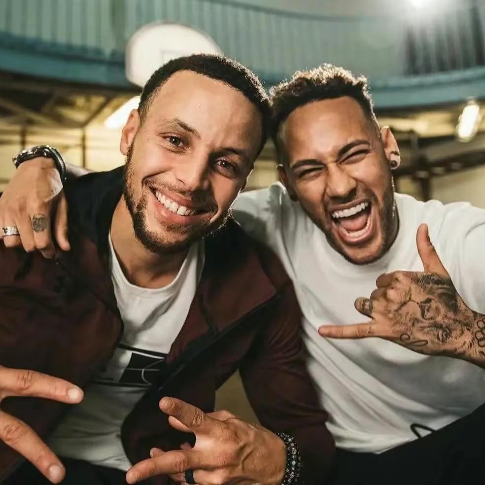 不喝小麦果汁🍻