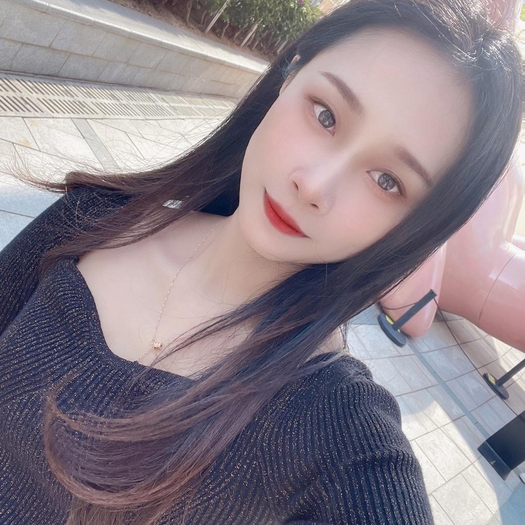 He小姐