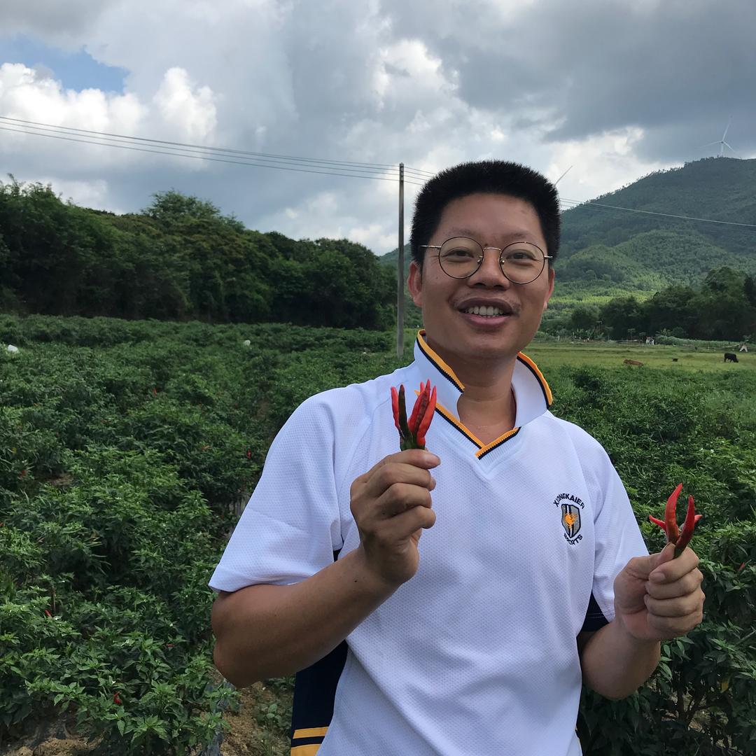 小胖陈据