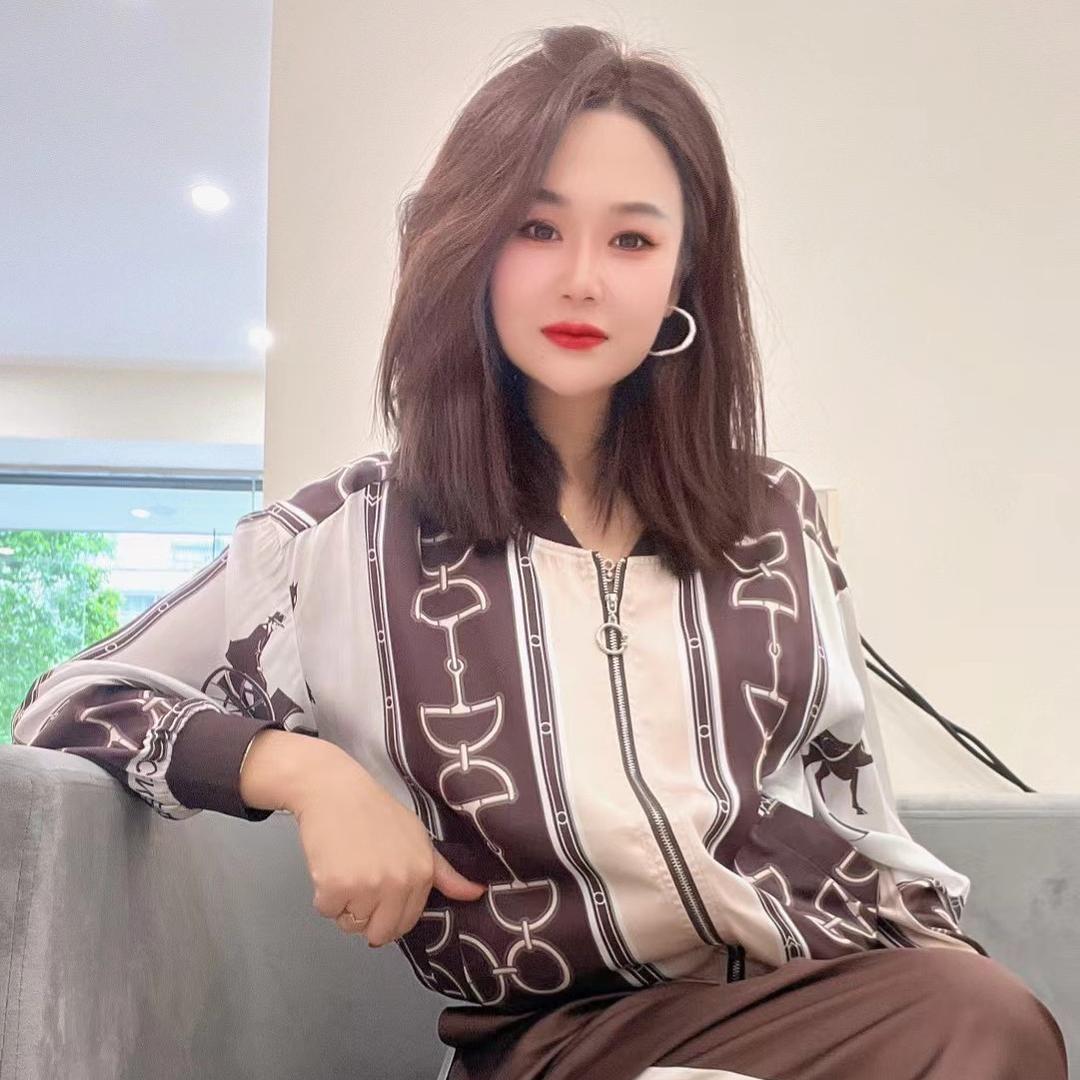 Zhang