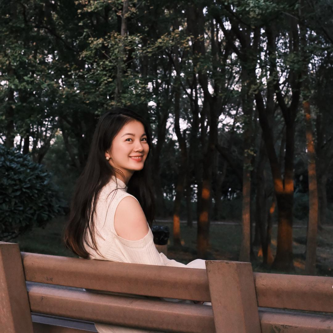 修二代小茜