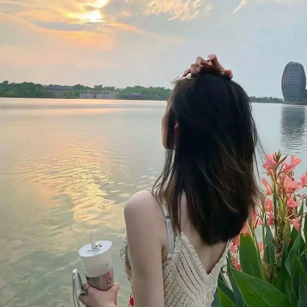 琳琳呀