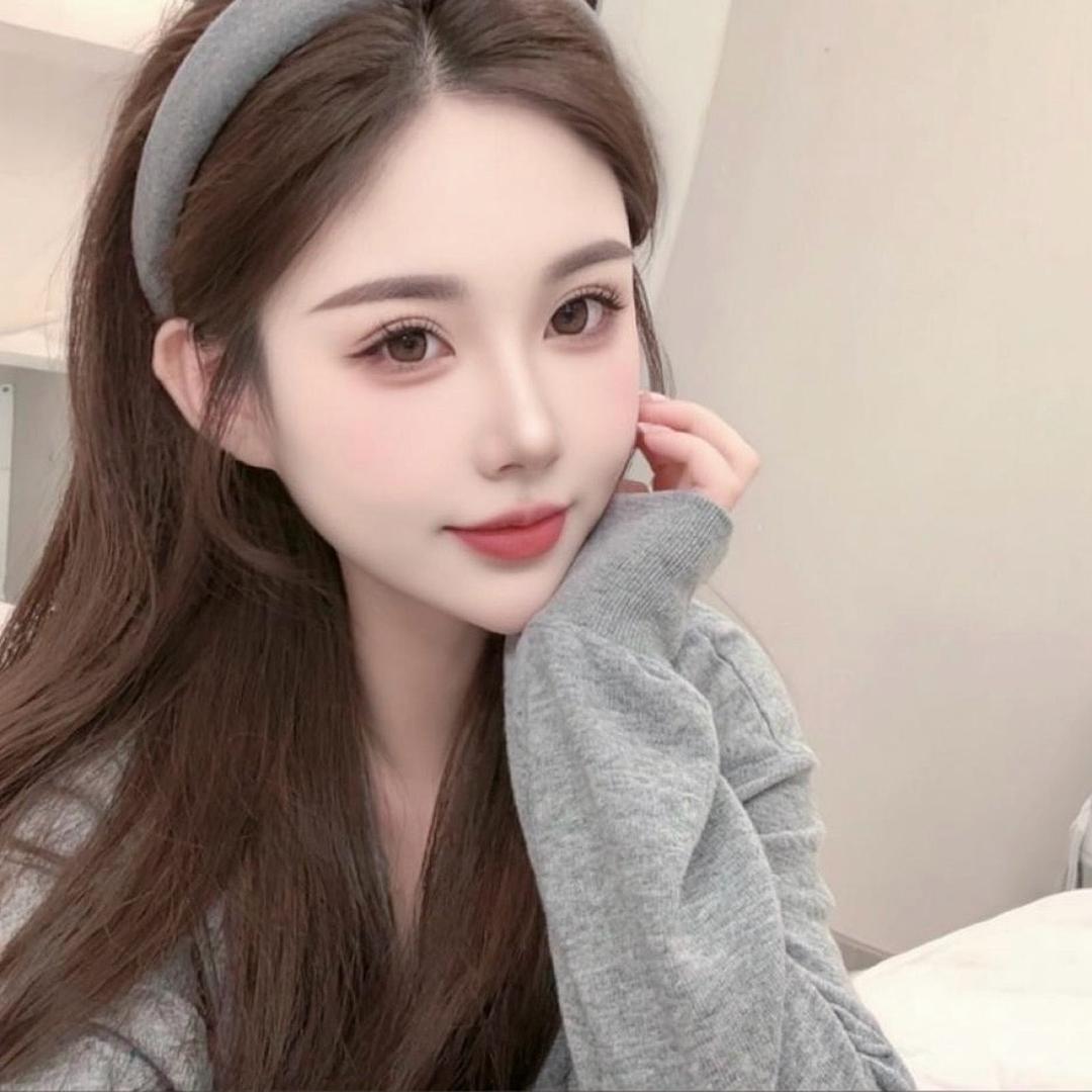 张𝒵𝒽𝒶𝓃ℊᥫᩣ   🍋