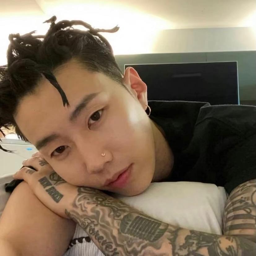 Jay.Y