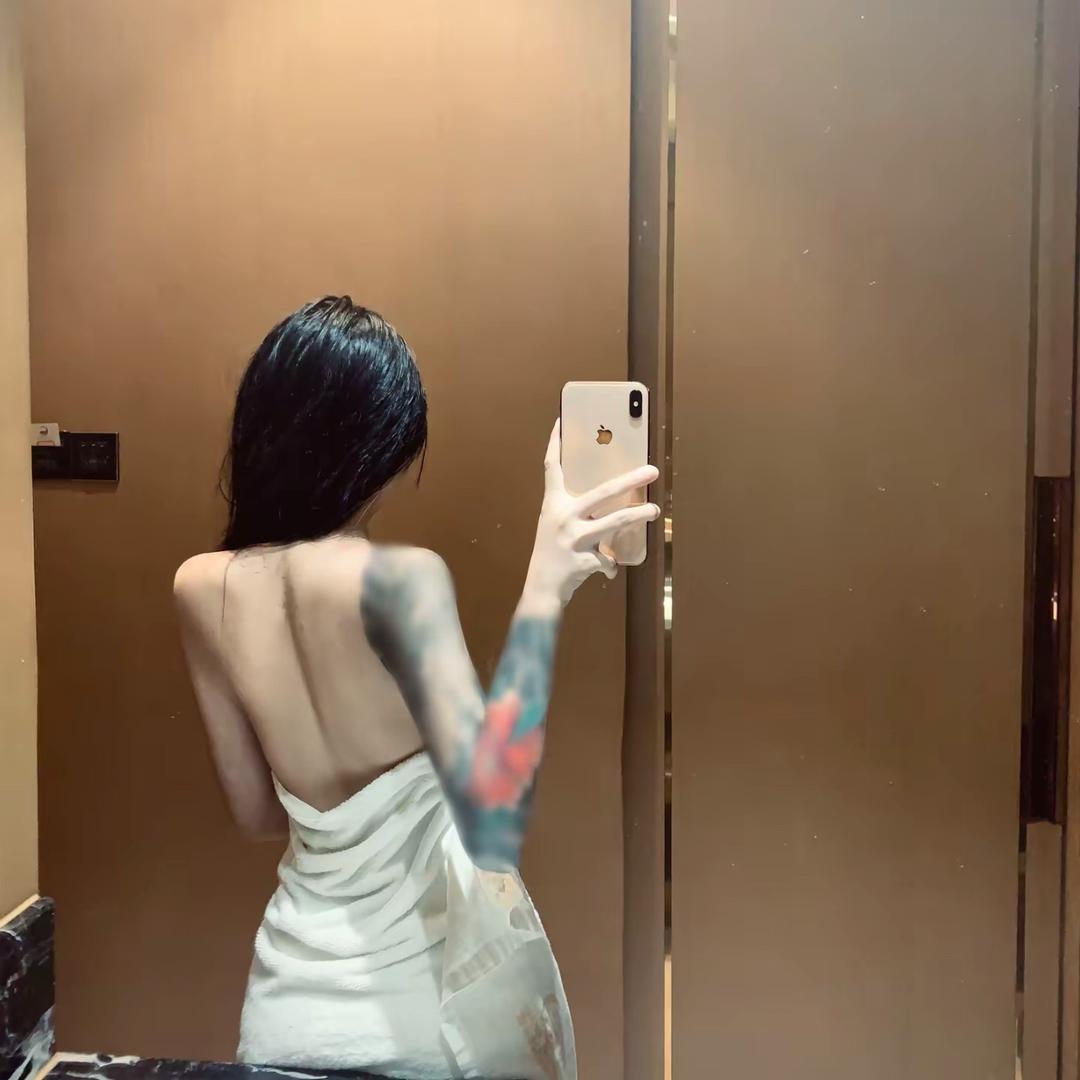 Tattoo vivian