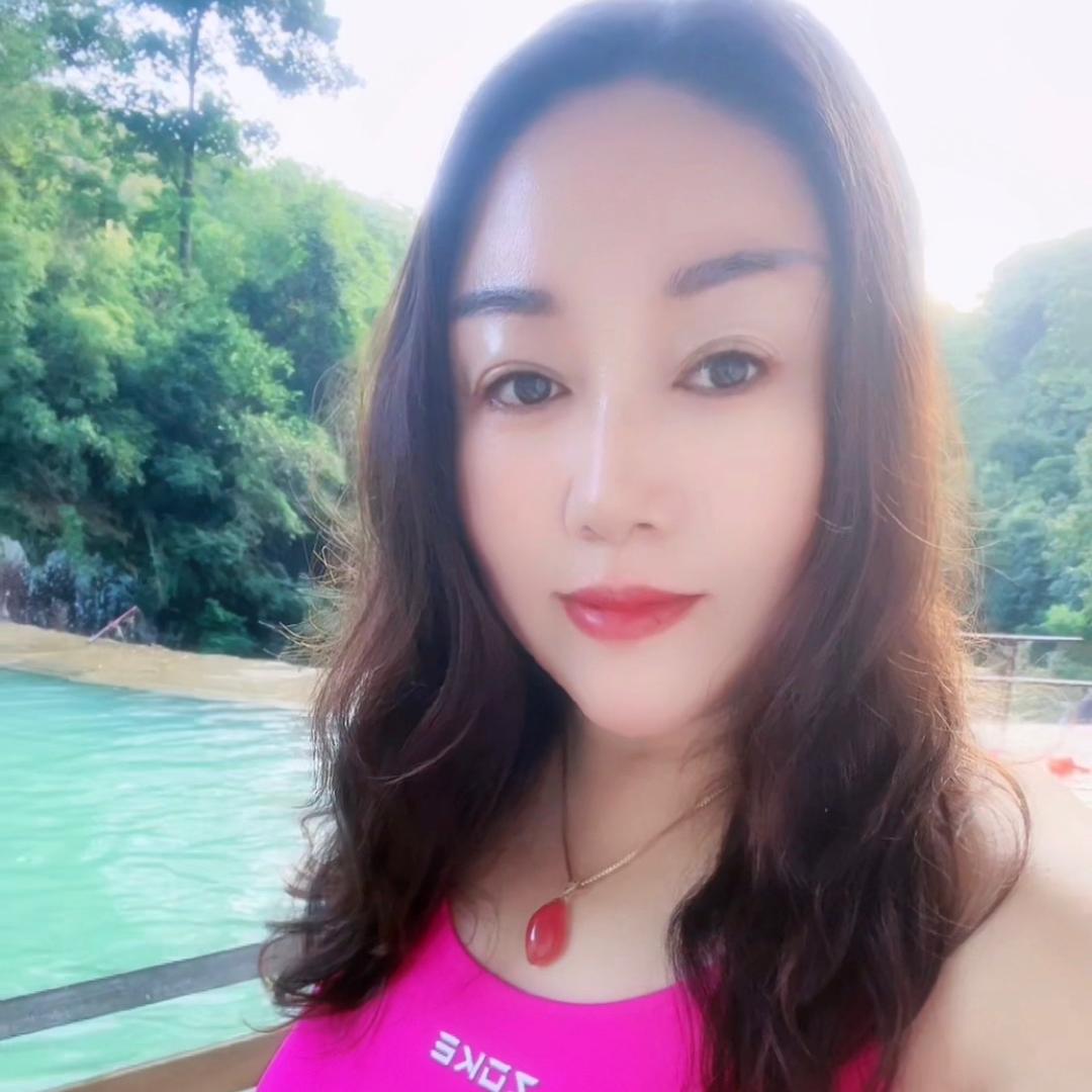 彩蝶飛舞