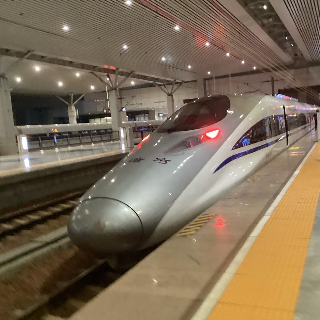 一辆爆改的G01