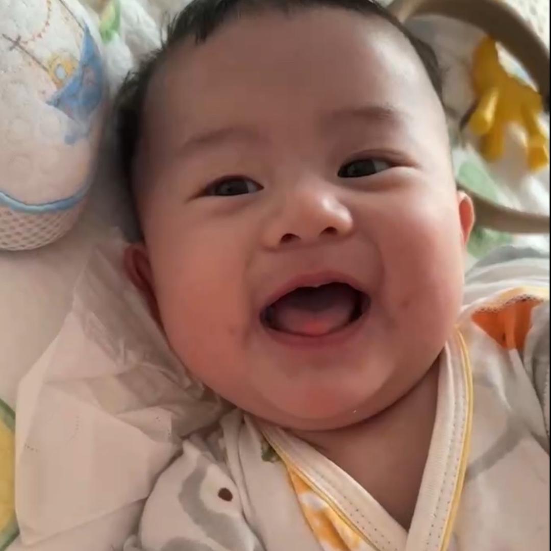 小KK