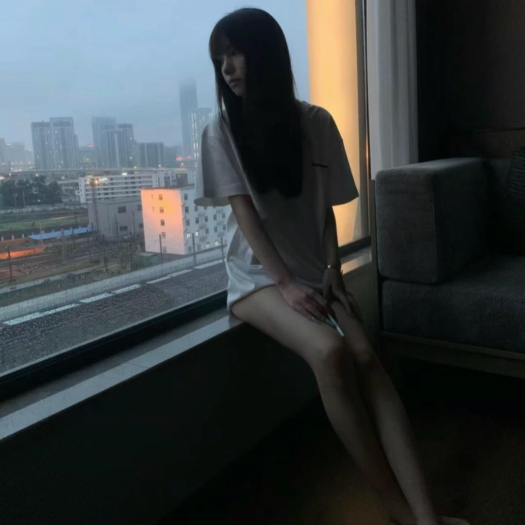 C睿