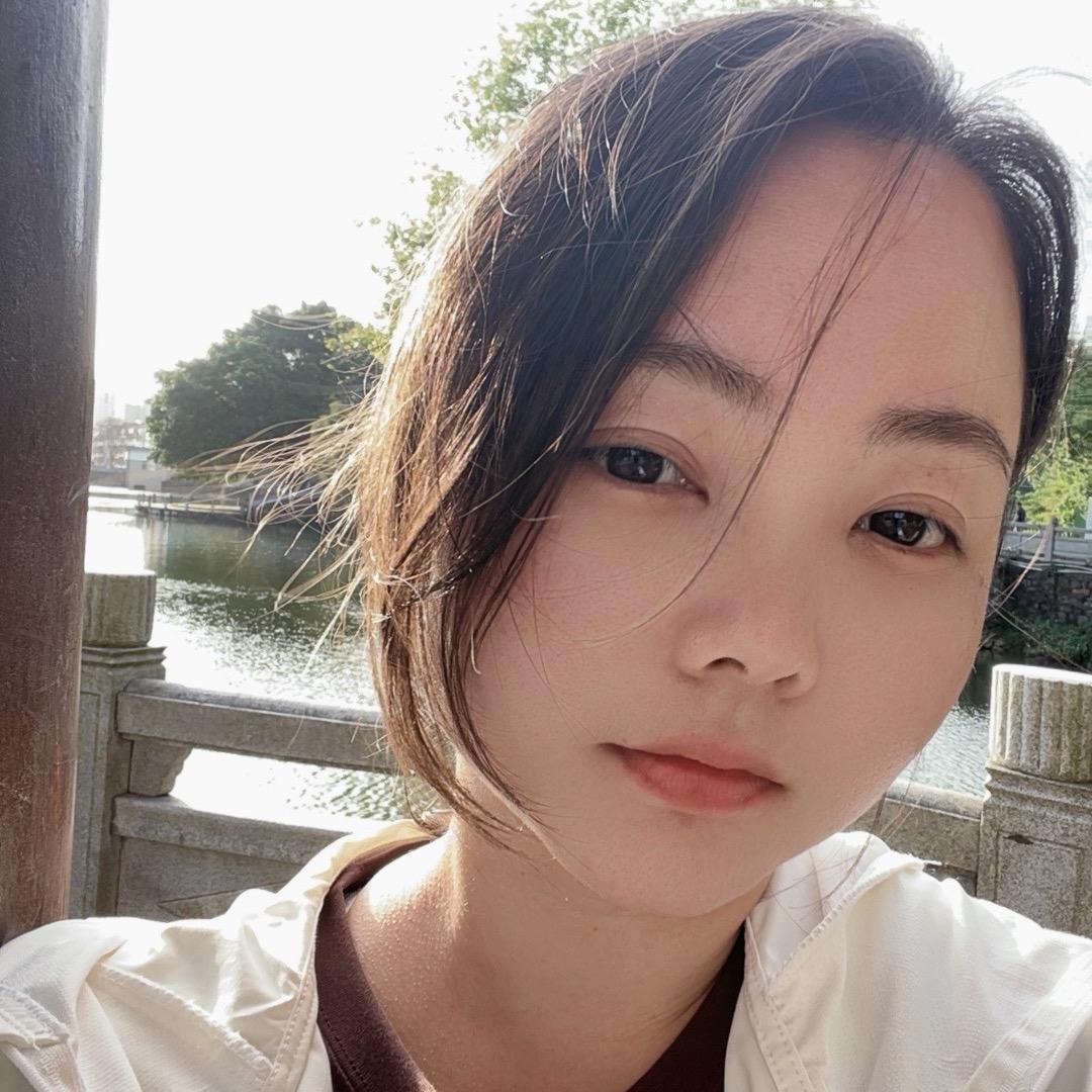 是阿蕾