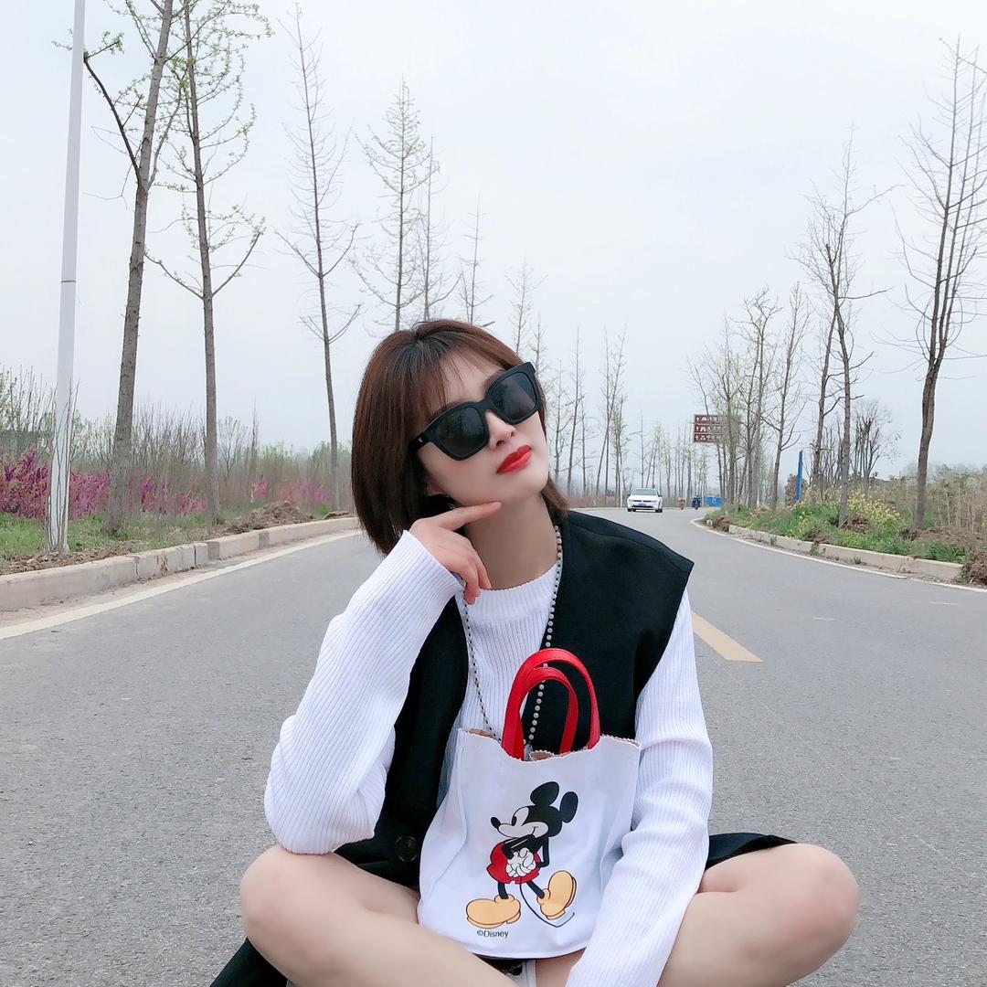 吴丹(苹果)👱‍♀️👱‍♀️