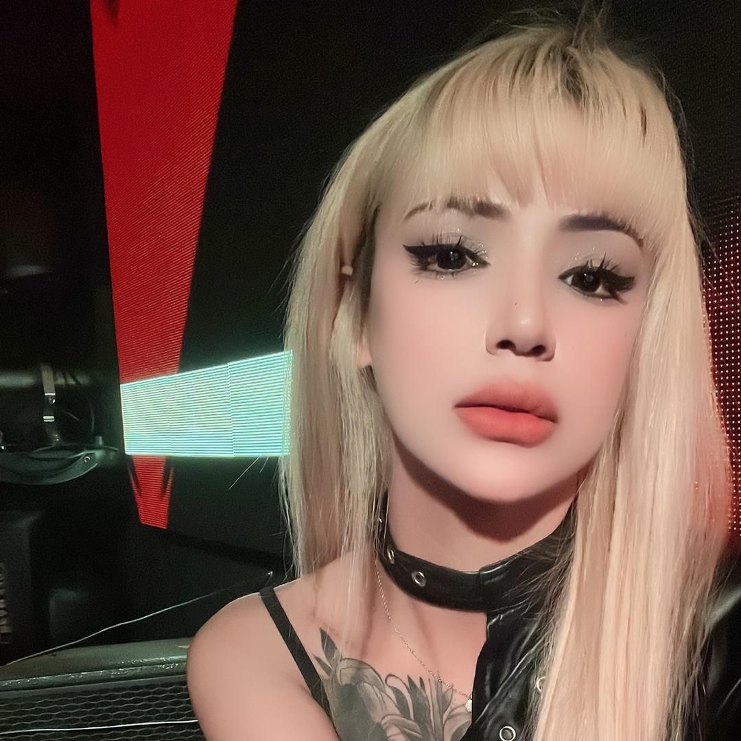 DJ 菲菲