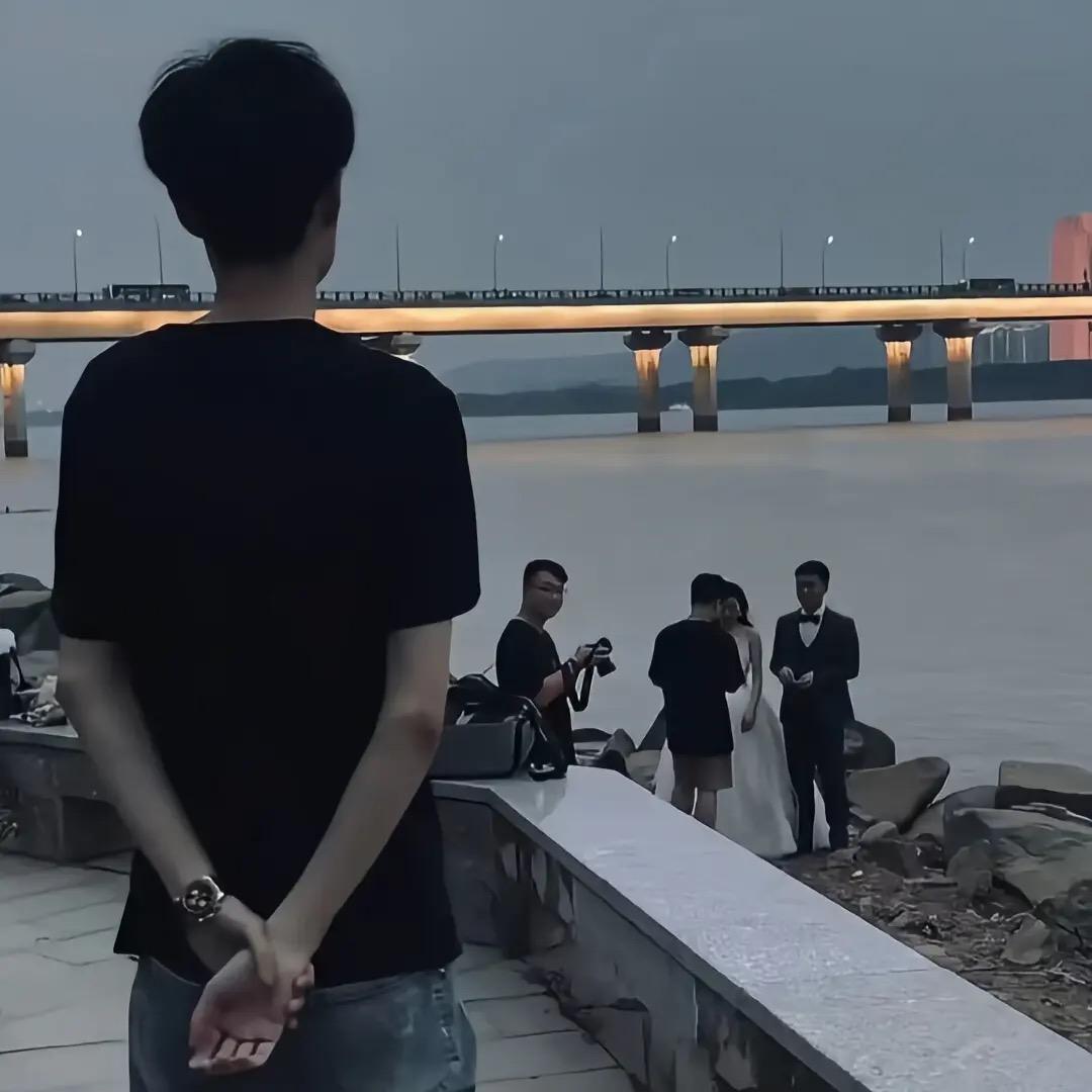 方 便 面